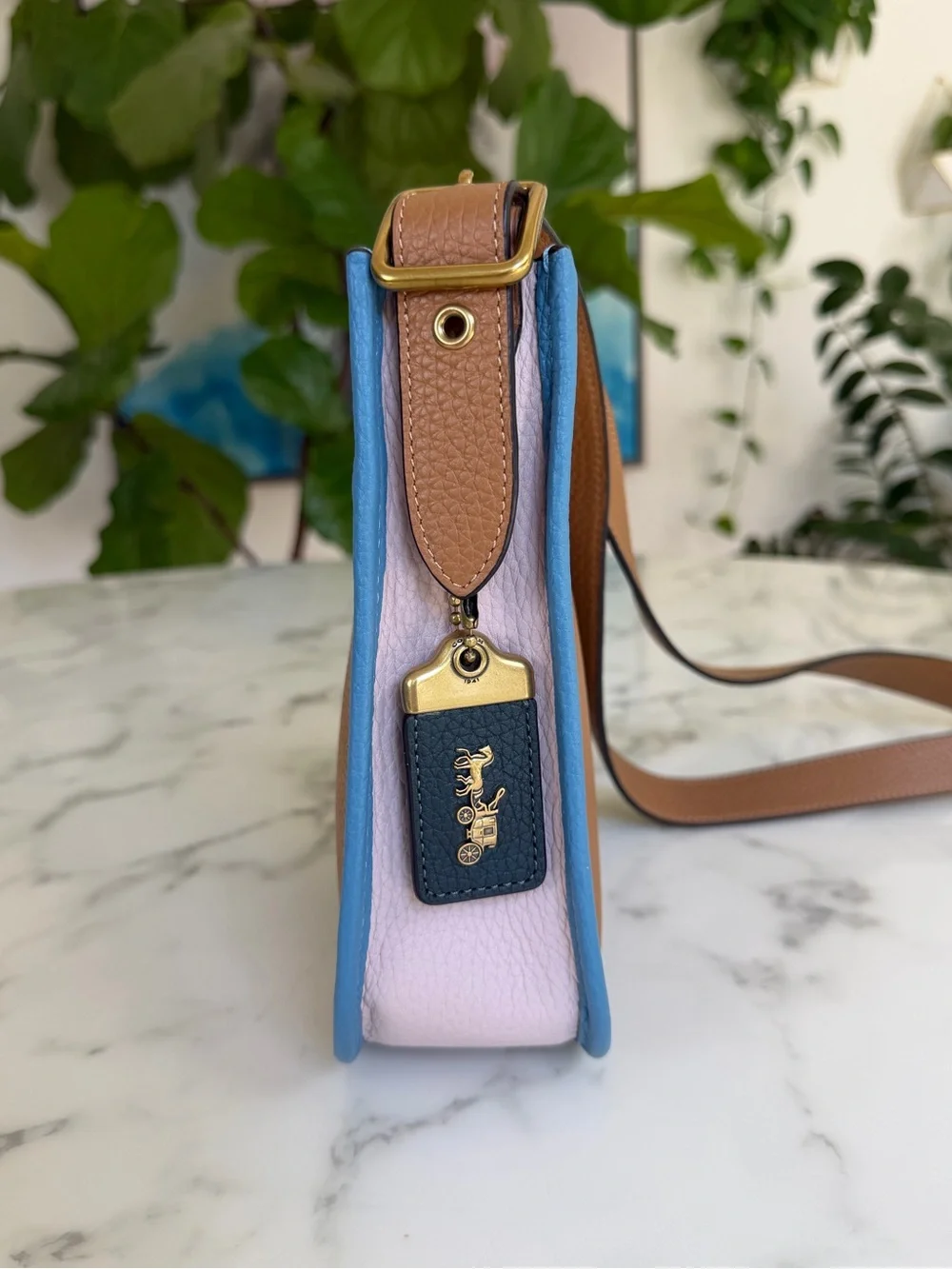 Coach new tag